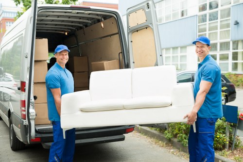 Local house removalists serving Boundsgreen residential streets